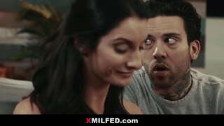 Супруга и детектив - перверзњак - XMILFED.com